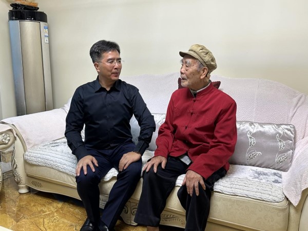 茅台集团开展2024年国庆走访慰问活动 